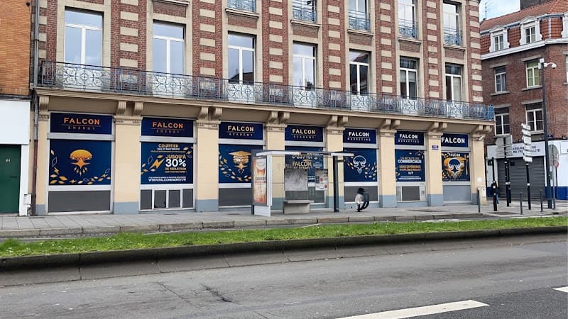 Façade de l'agence Falcon Marketing, 50 avenue Jean Lebas à Roubaix